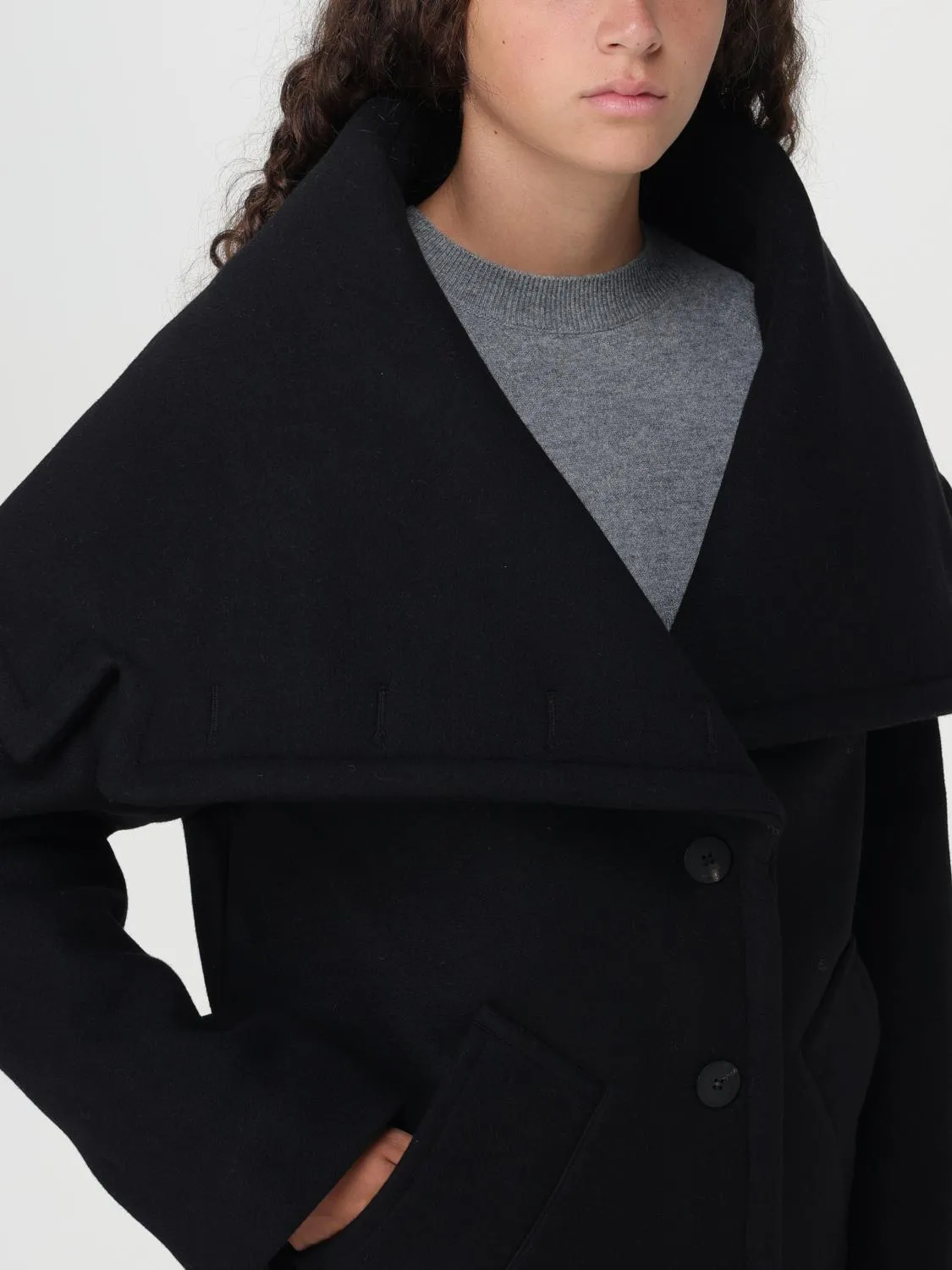 Abrigo mujer Jacquemus