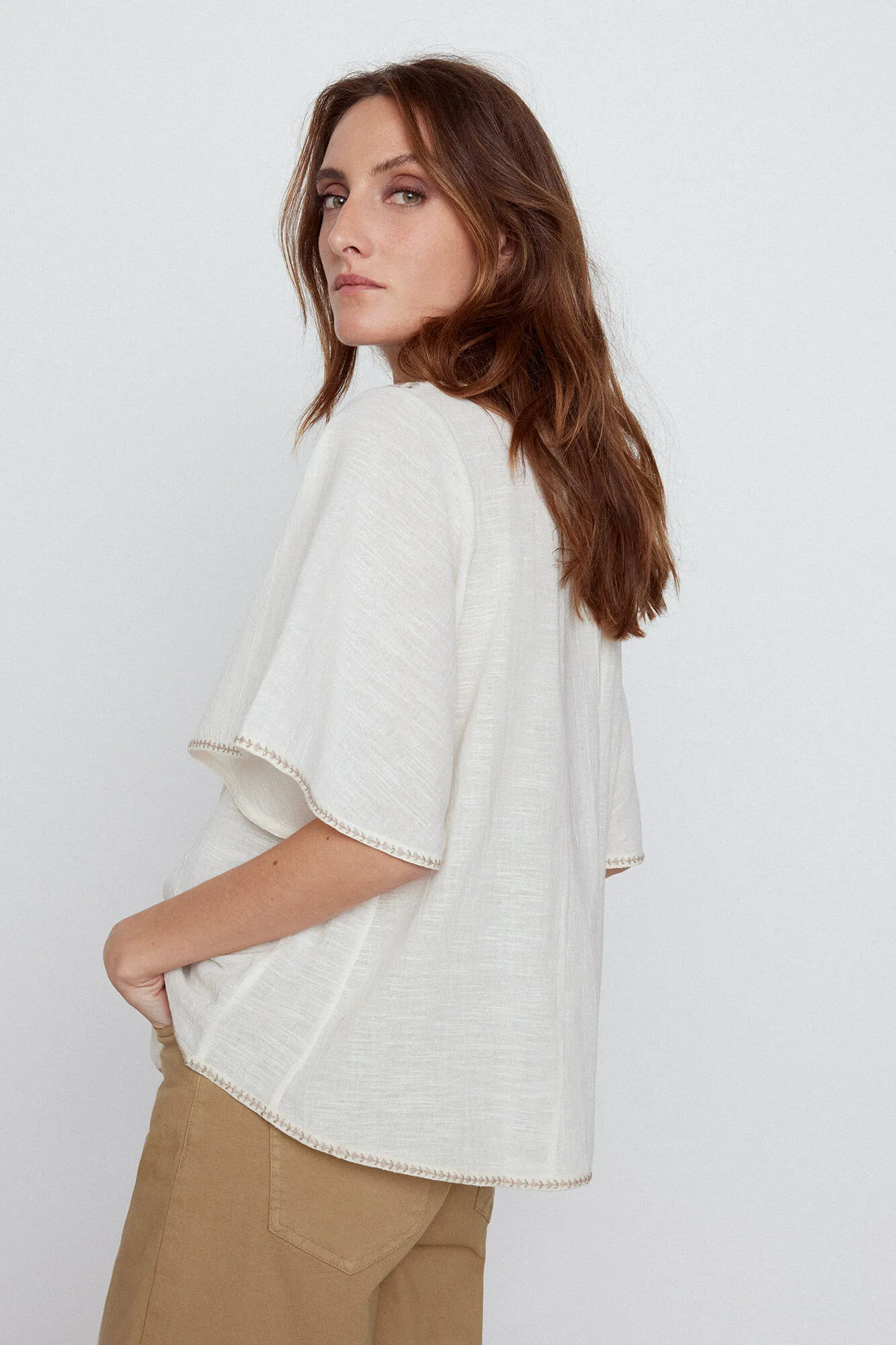 Blusa bordada
