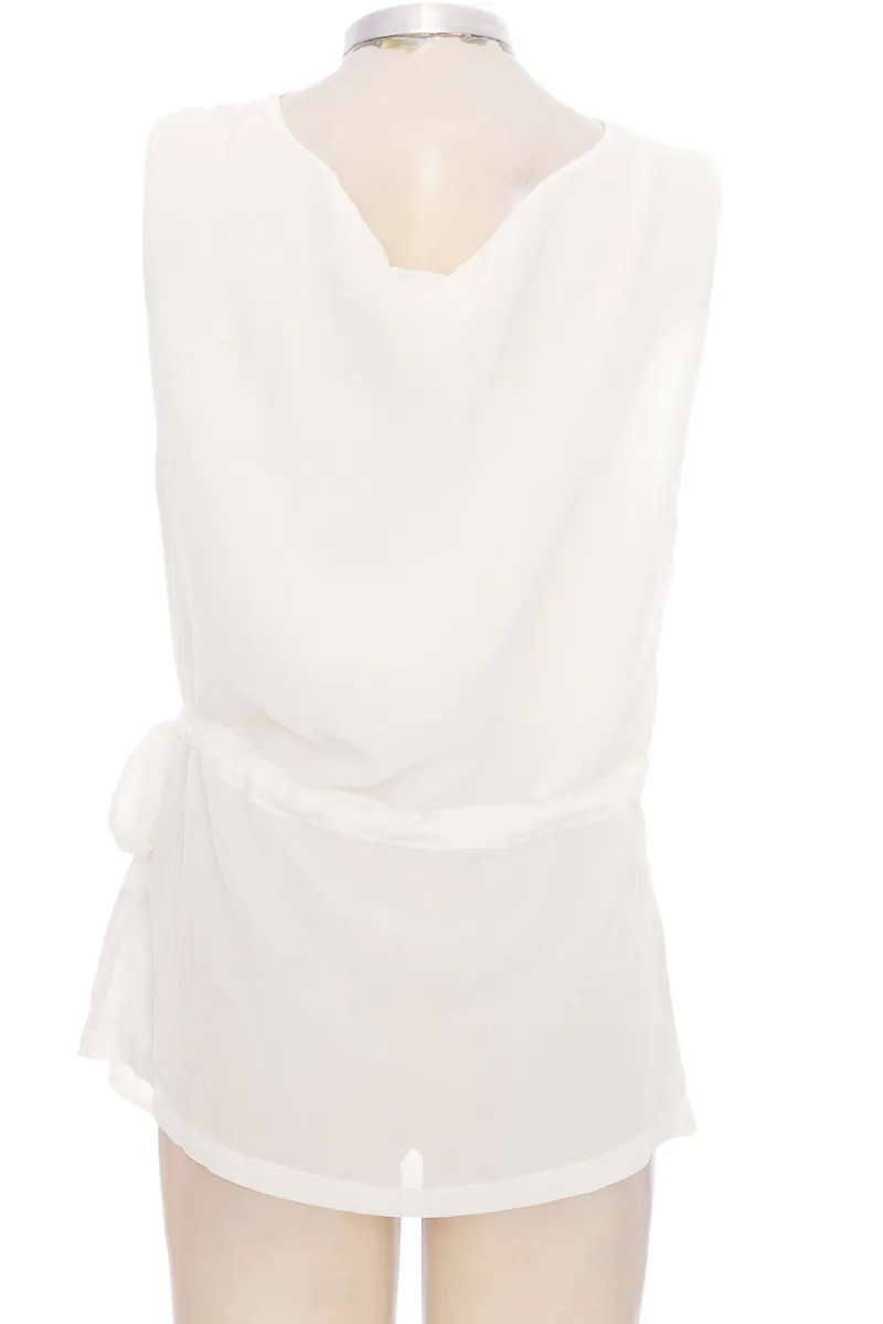 BLUSA COLOR BLANCO  ARMI
