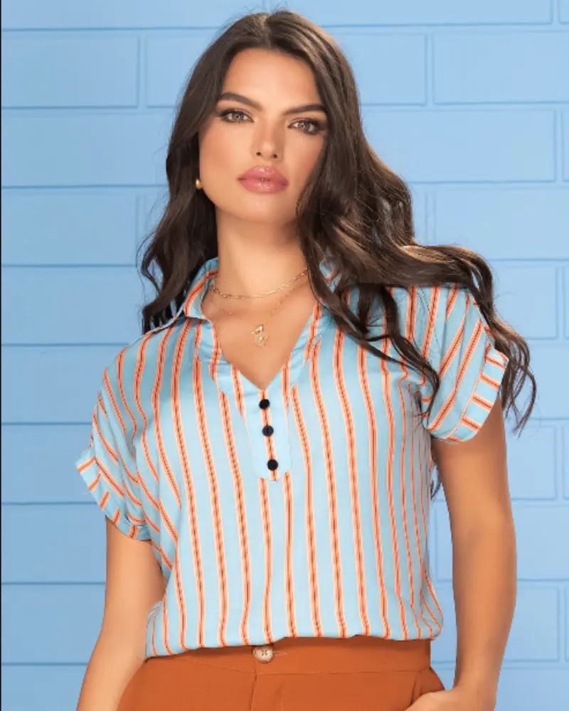 Blusa semiajustada