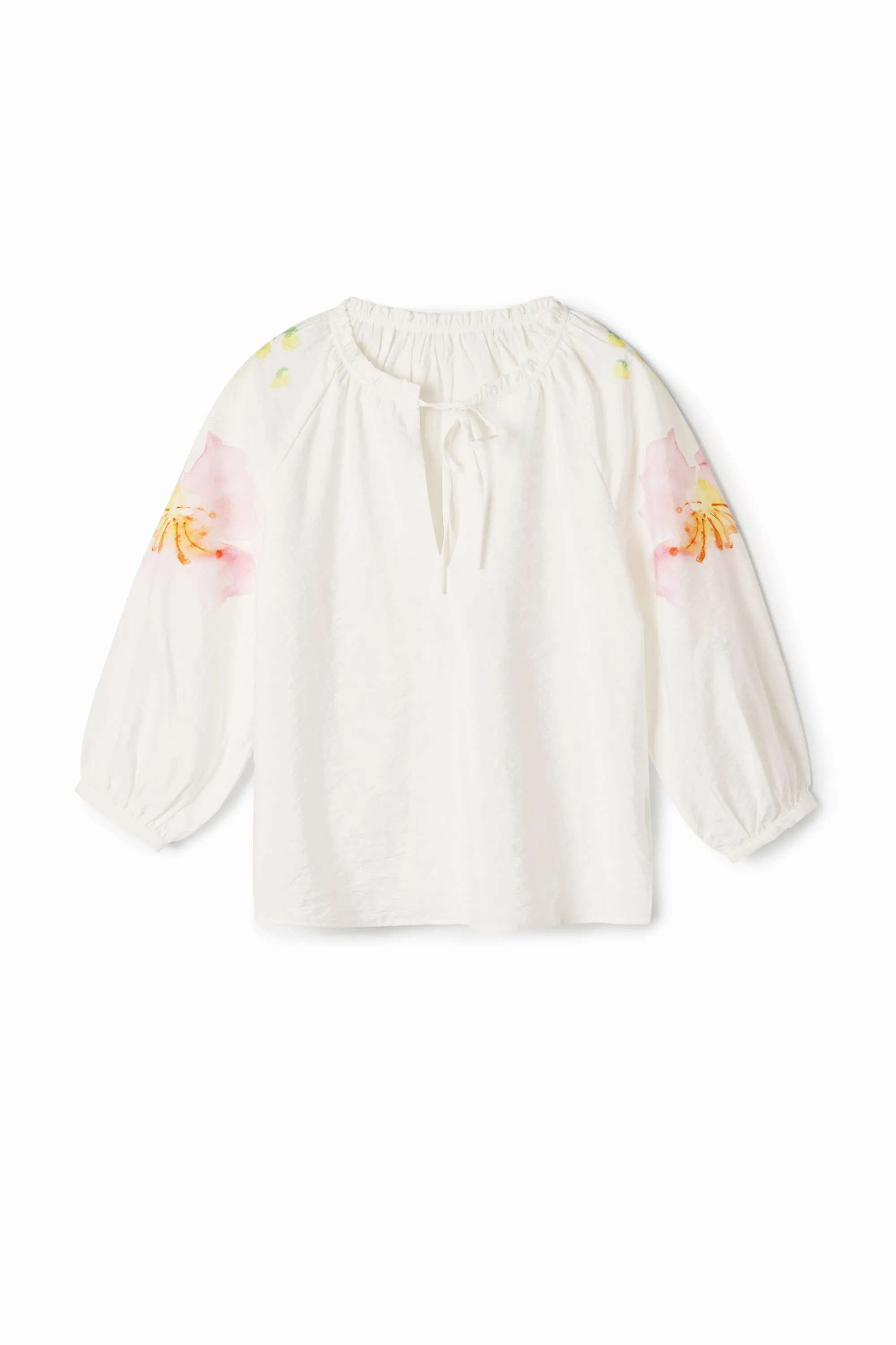 Blusa vaporosa con estampado de flores en acuarela
