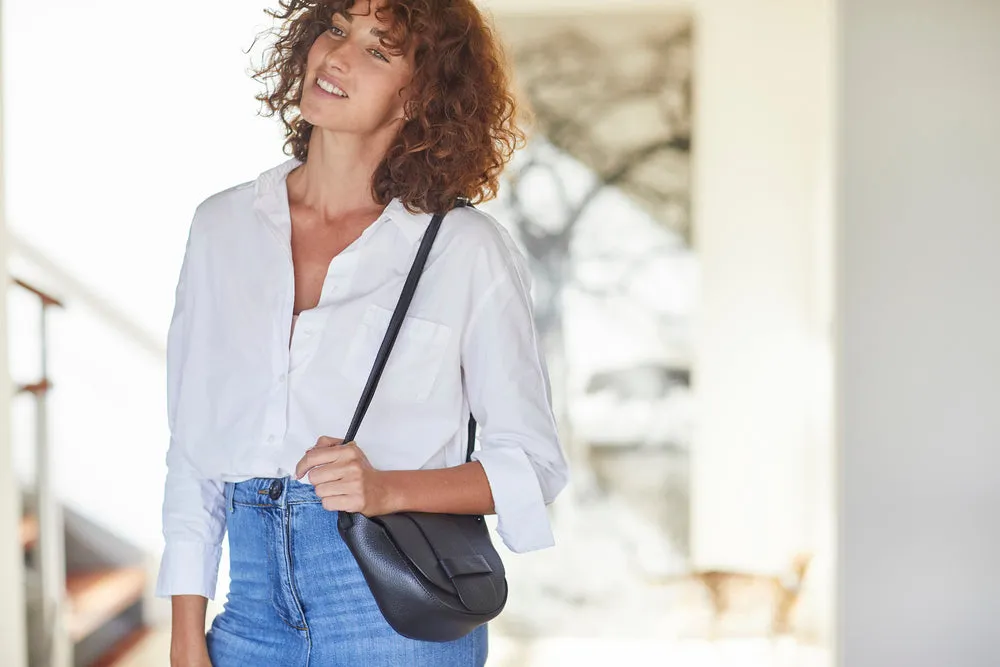 BOLSO DE PIEL BOMBONERA  NEGRO
