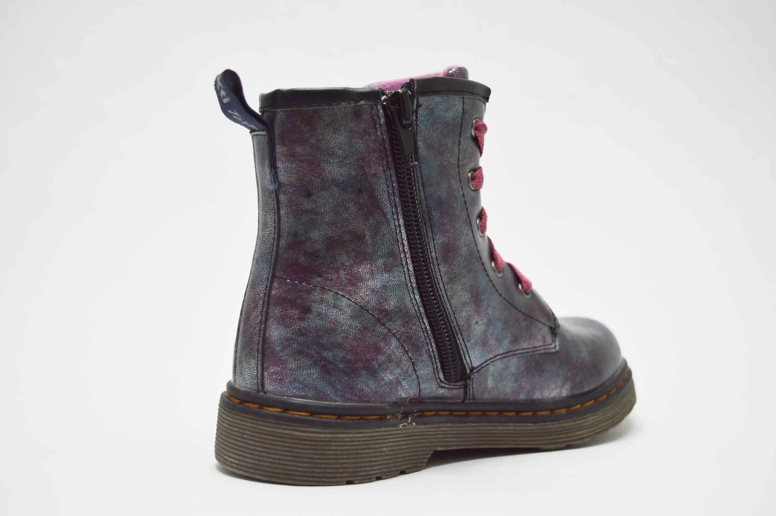 Botas estilo militar tonos metalizados
