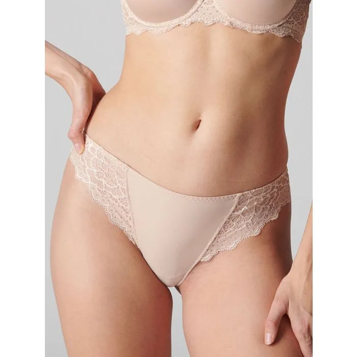 Brasileña Simone Perele Caresse 12A710 
