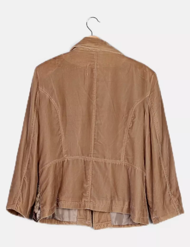 B.Young Chaqueta beige texturizada