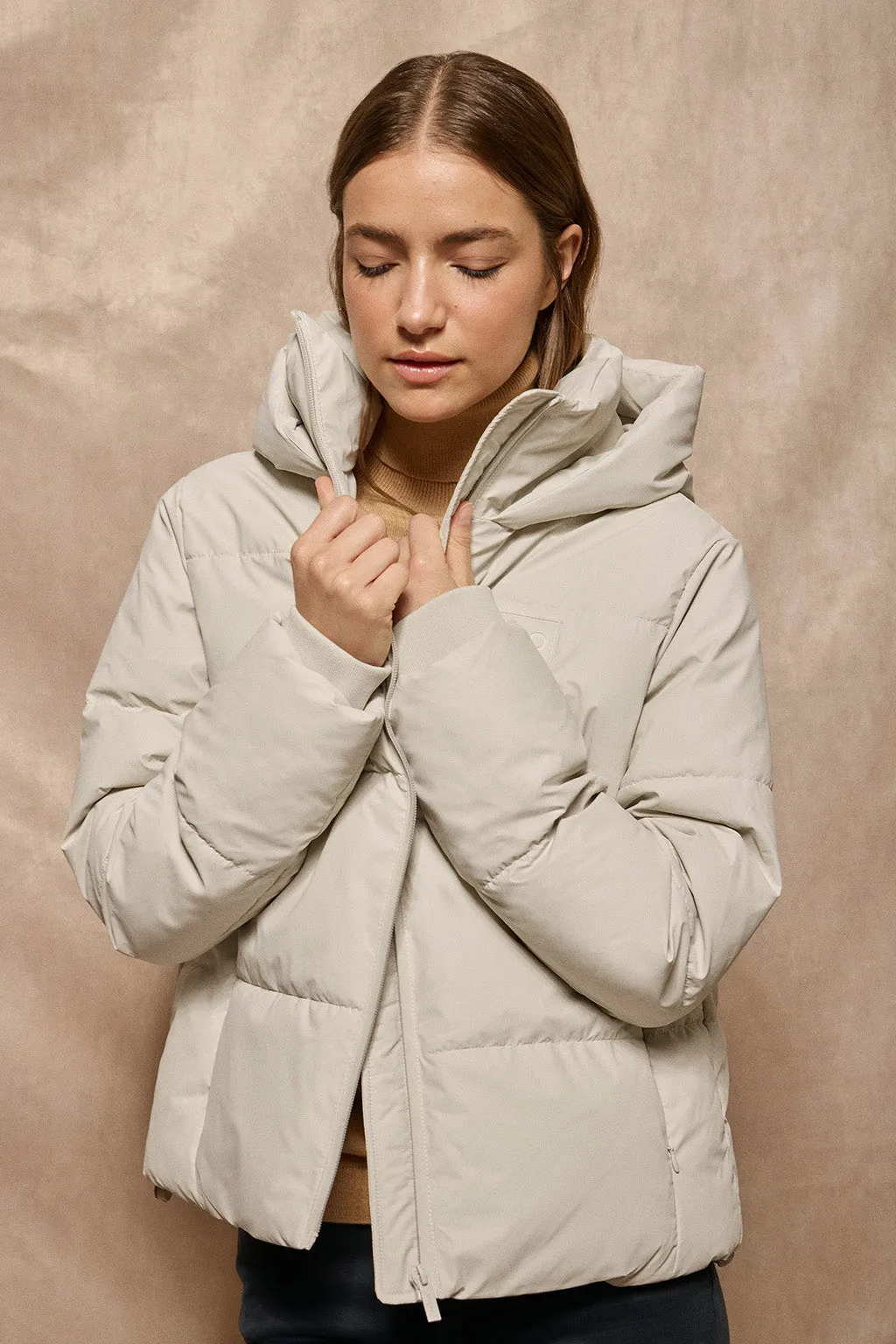 Chaqueta acolchada gris Glacier de capucha fija y detalles Polo Club