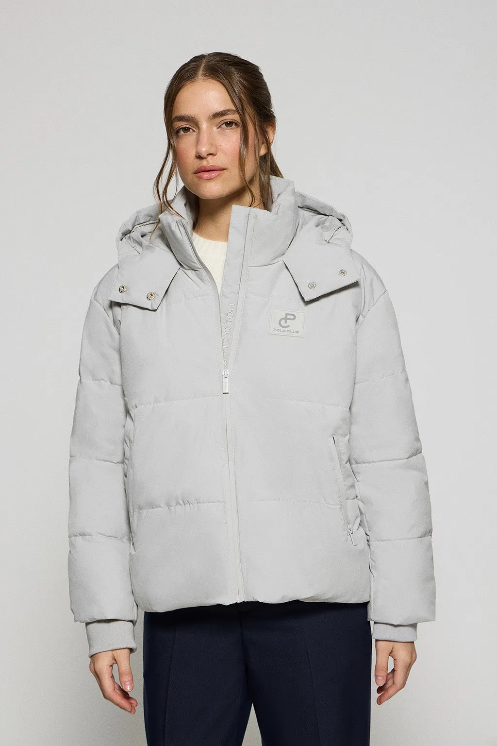 Chaqueta corta Artic gris de capucha fija y detalles Polo Club