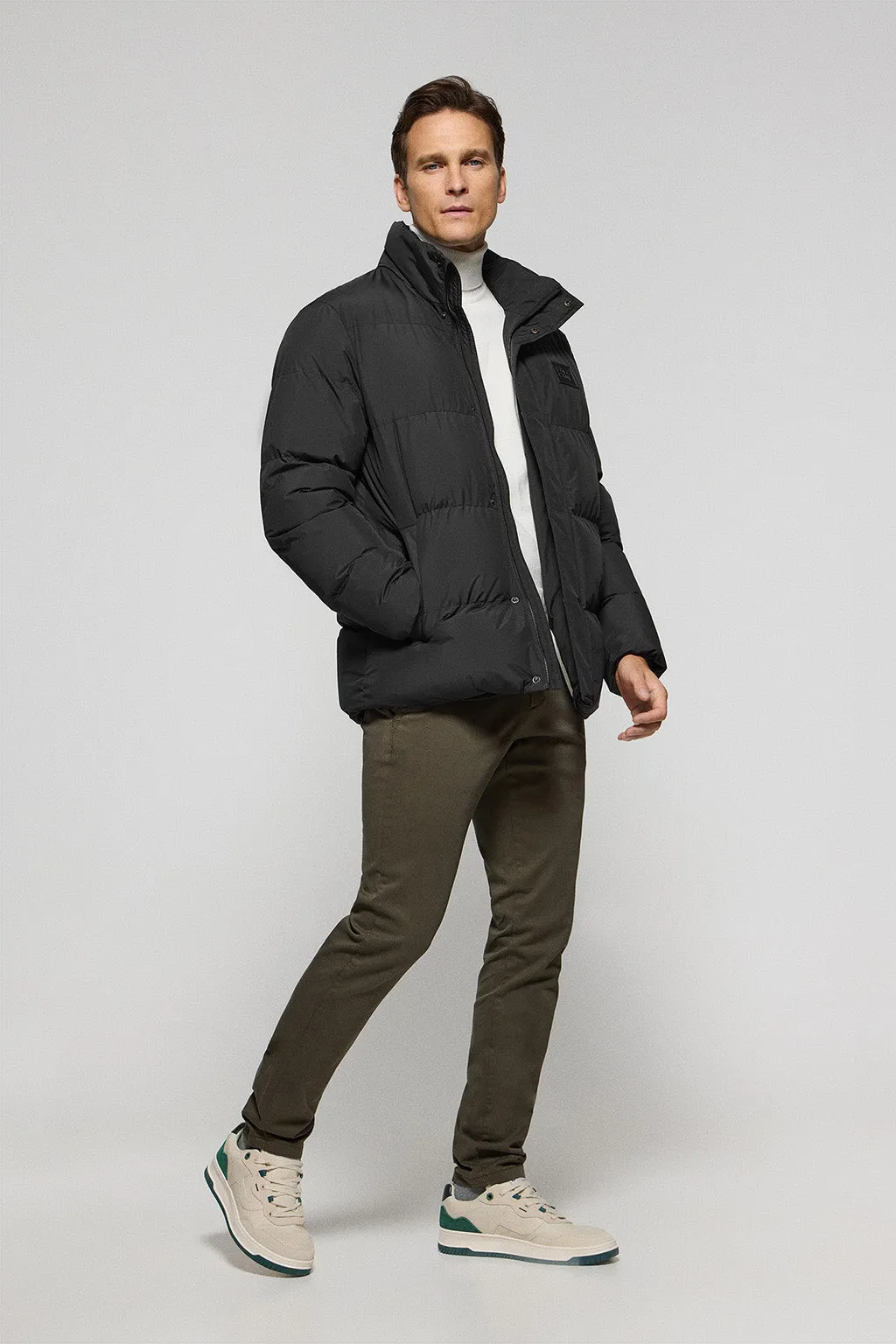 Chaqueta negra Slope acolchada con detalles Polo Club
