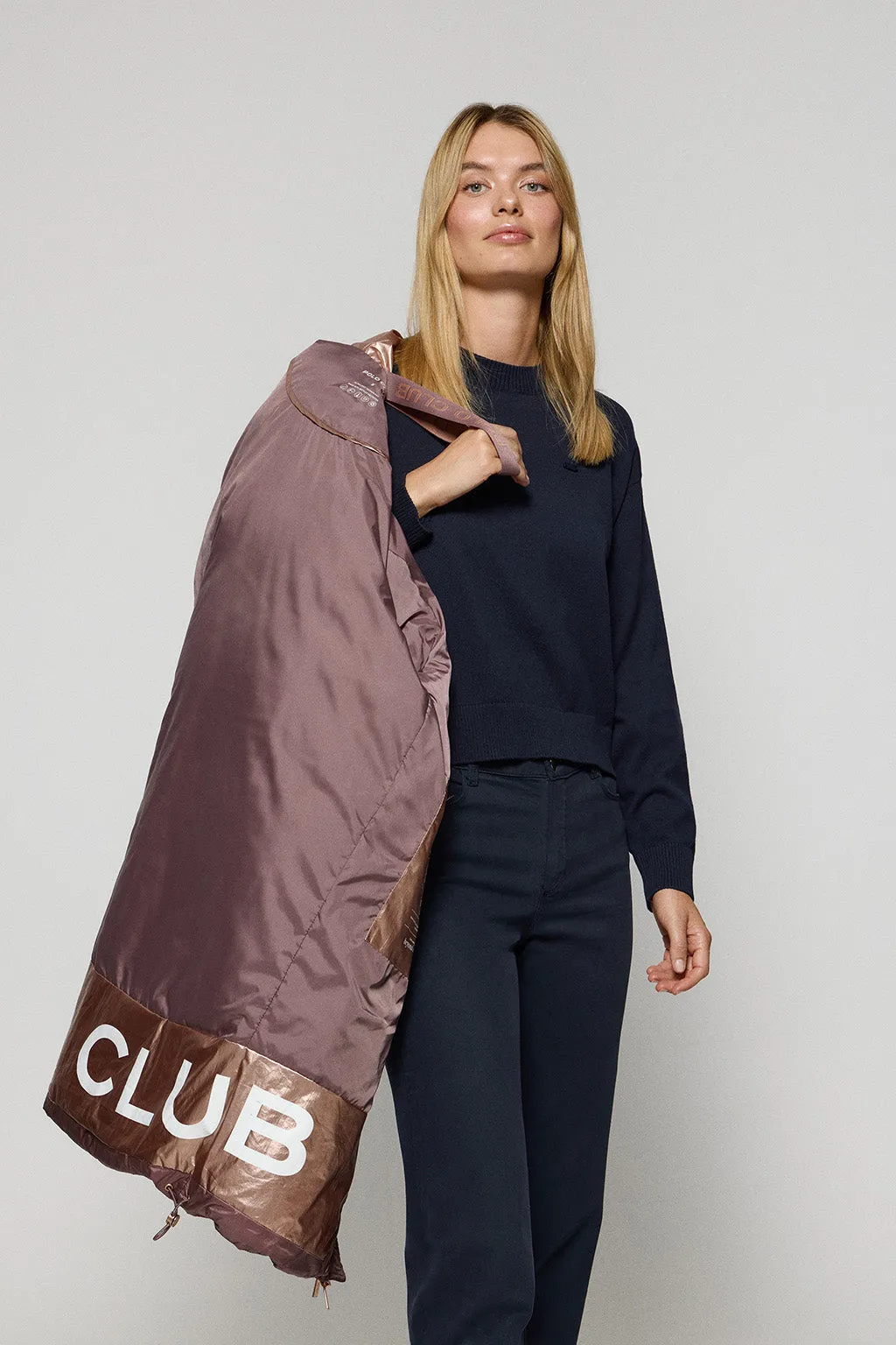 Chaqueta rosa taupe larga y acolchada Rose de capucha fija y detalles Polo Club