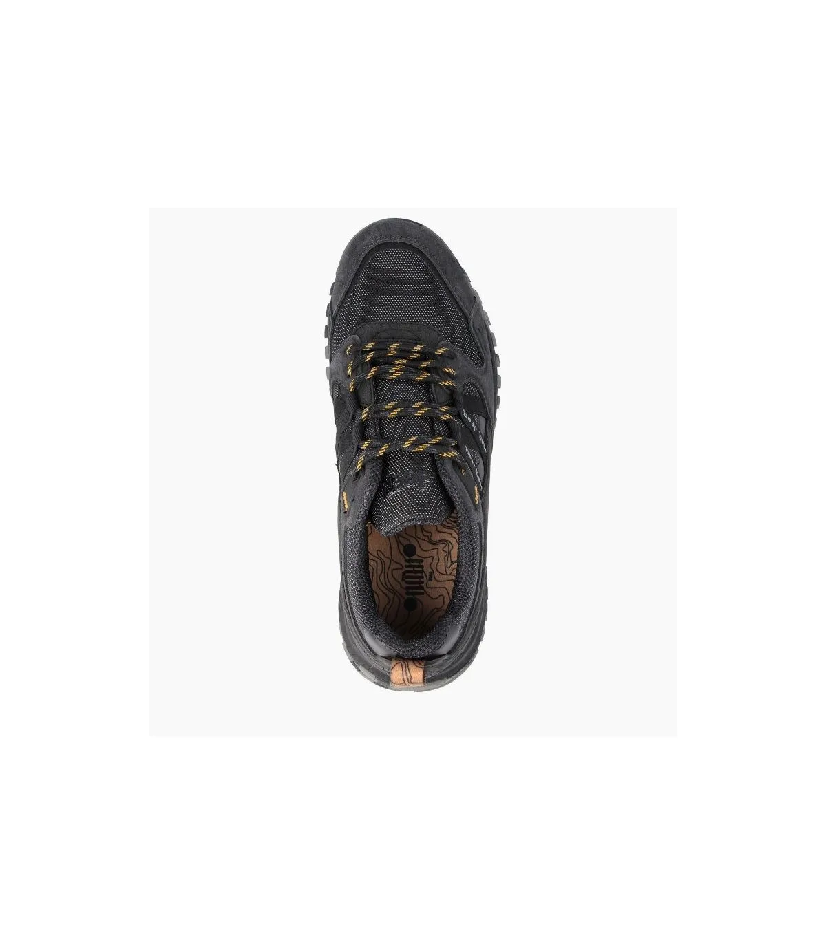Deportivos outdoor de hombre en negro