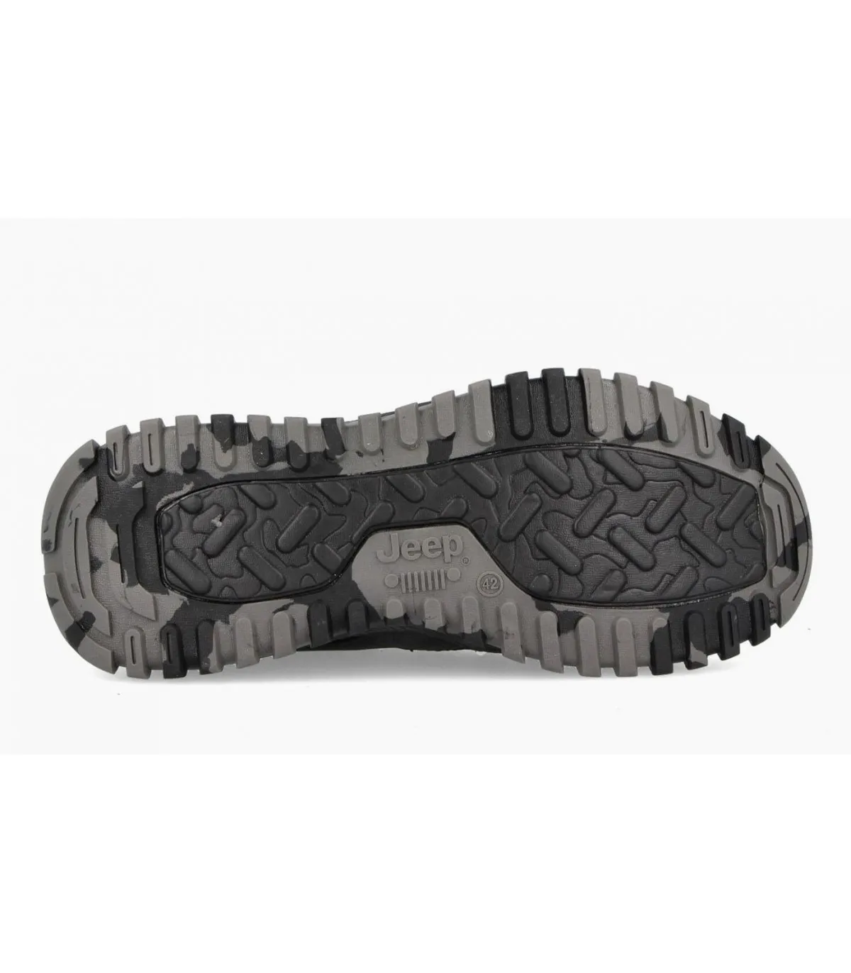 Deportivos outdoor de hombre en negro