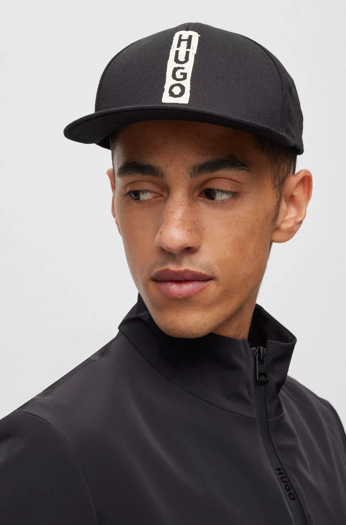 GORRA HUGO  50496252 001