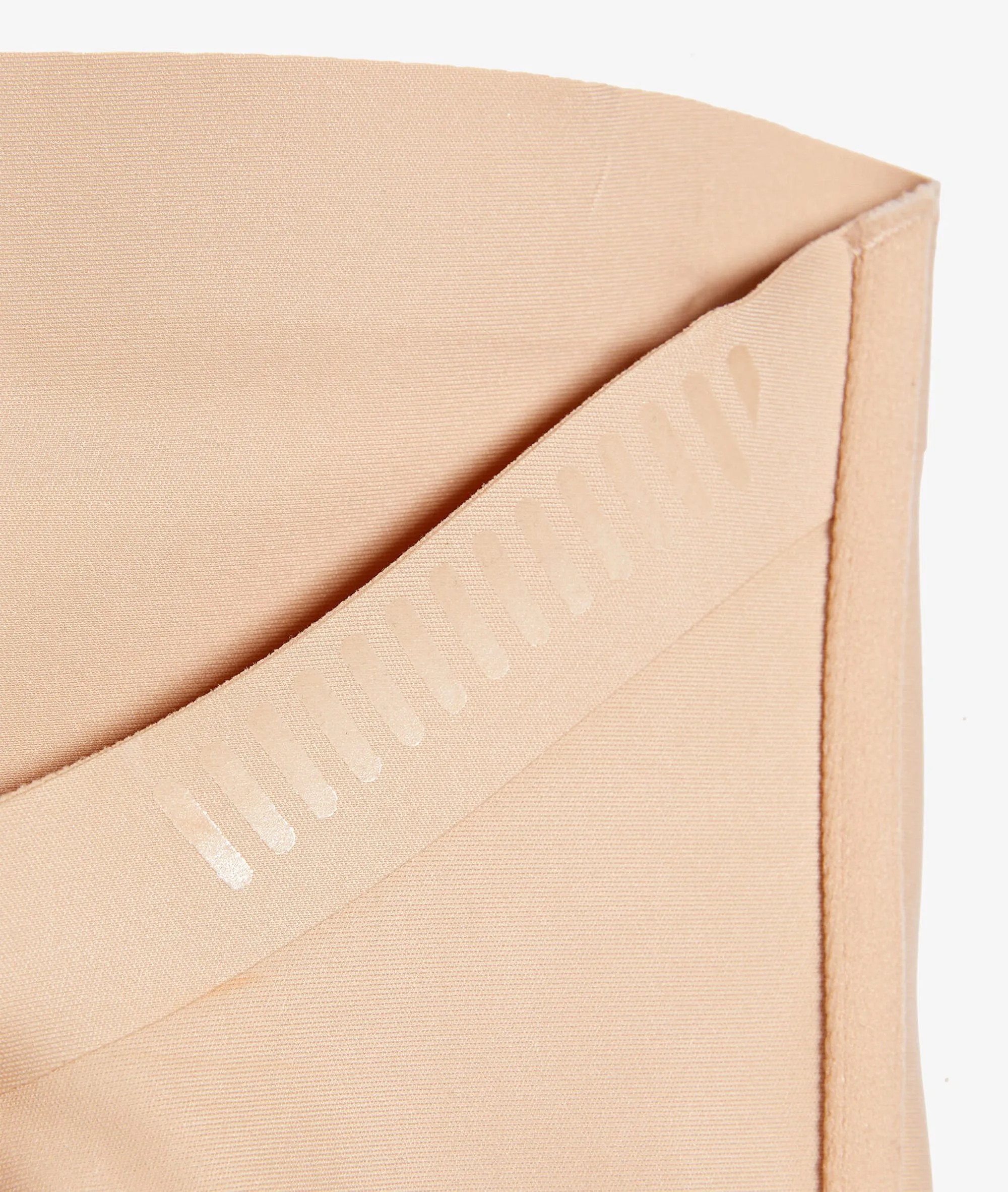 MALLA AJUSTADA DE MICROFIBRA DEEP V BACK CONTROL LIN  ETAM