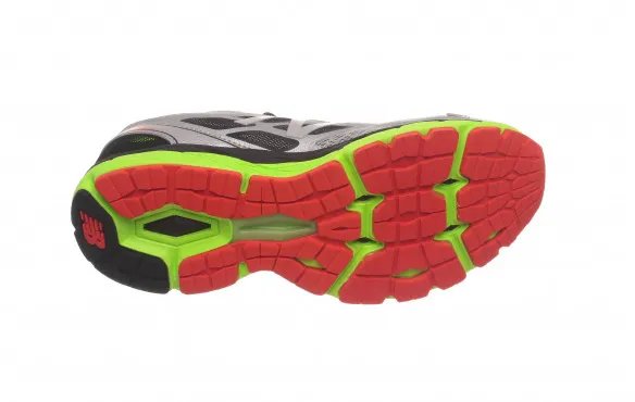 NEW BALANCE M880 V5