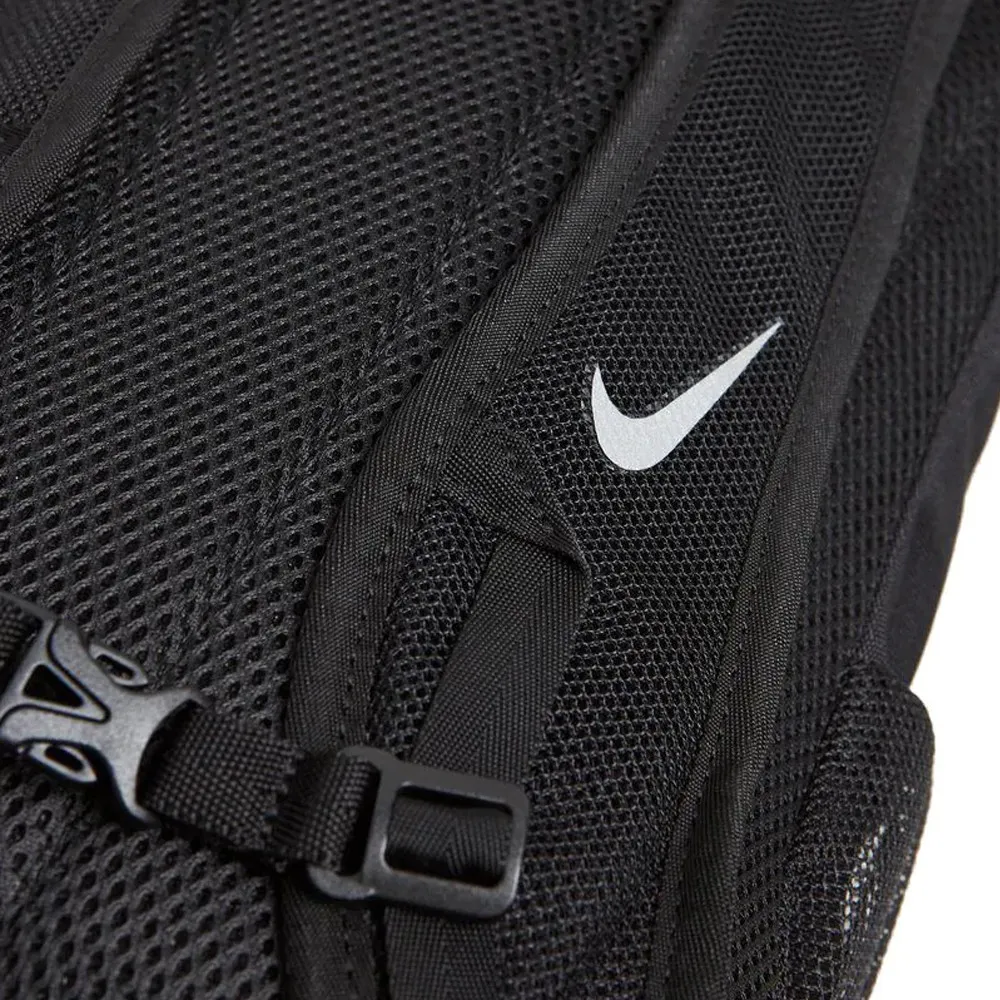 Nike Run Race Day 13L mochila
