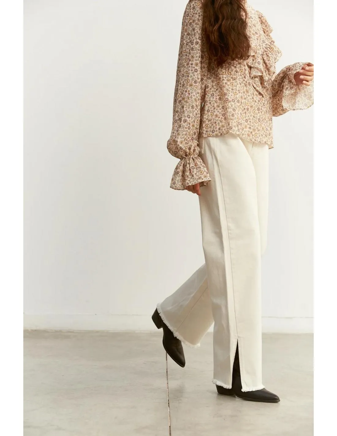 PANTALÓN LARGO ECRU NAME THE BRAND DANIELLE