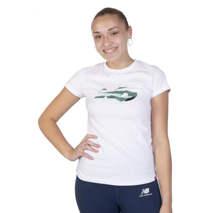 Remera New Balance Graphic