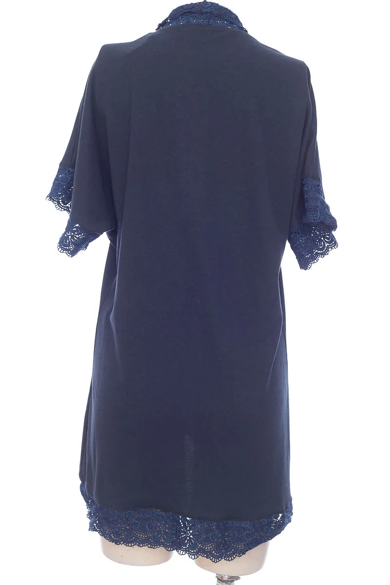 SWEATER COLOR AZUL  CLOSEANDO