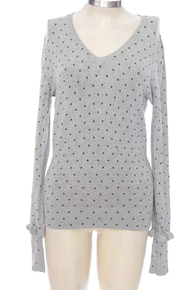 SWEATER COLOR GRIS  BASEMENT