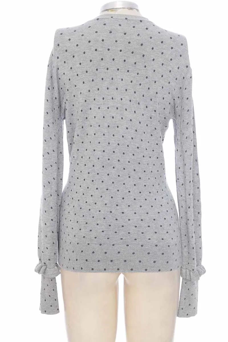SWEATER COLOR GRIS  BASEMENT