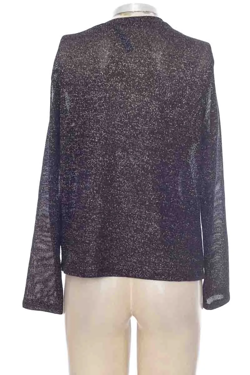 SWEATER COLOR NEGRO  RIFLE