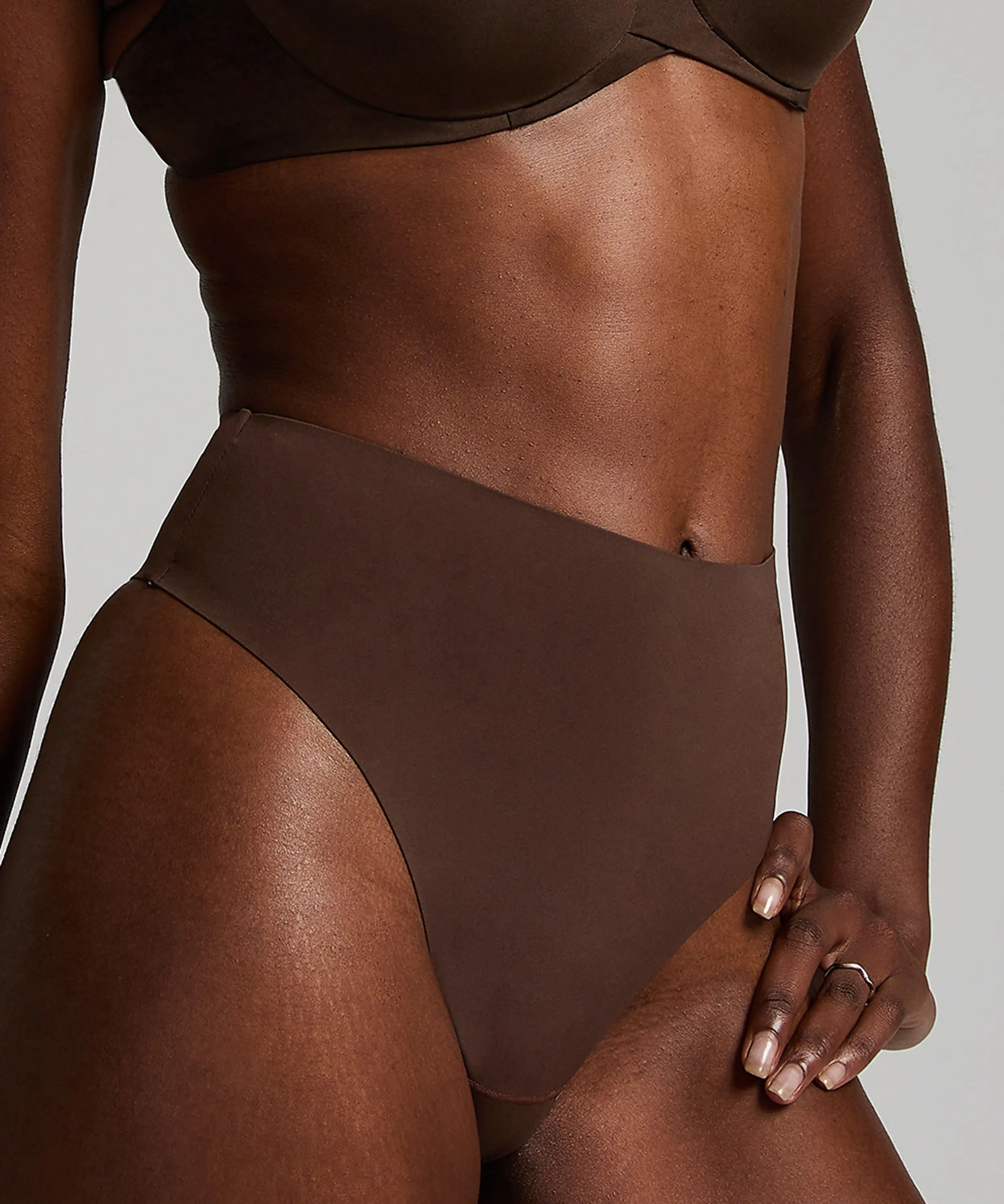 TANGA SMOOTH  MARR&OACUTE;N