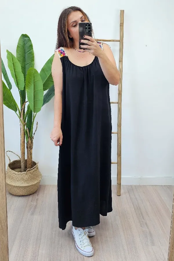 Vestido Crochet Negro