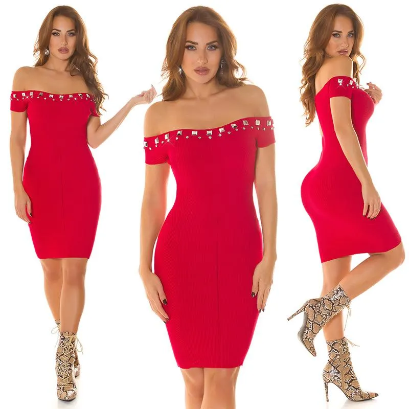 Vestido de punto ajustado en color rojo 