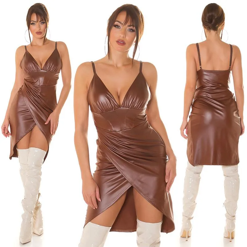 Vestido polipiel cruzado marrón