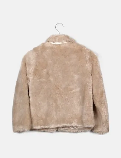 YD Abrigo beige efecto pelo