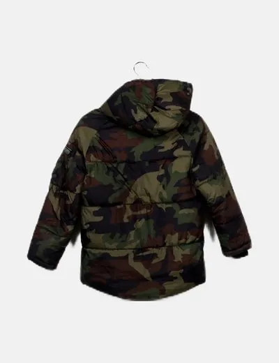 Zara Abrigo multicolor estampado camuflaje