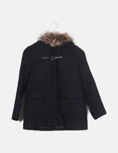 Zara Abrigo negro capucha pelo